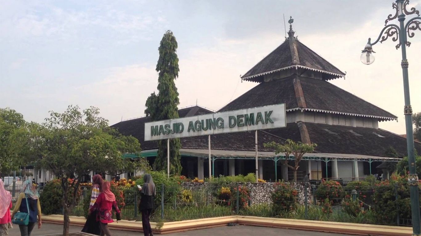 peninggalan kerajaan demak