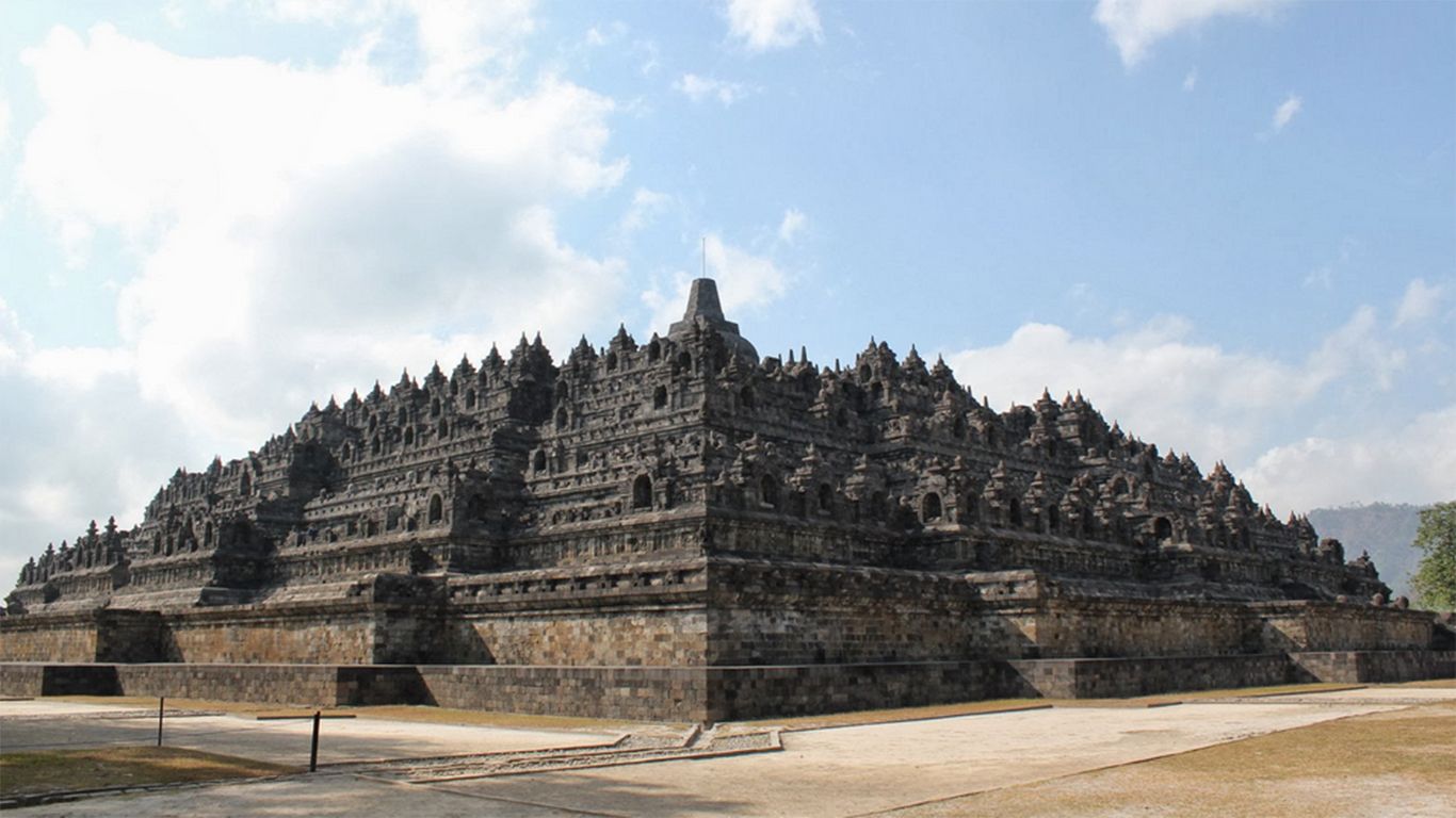 peninggalan kerajaan mataram kuno