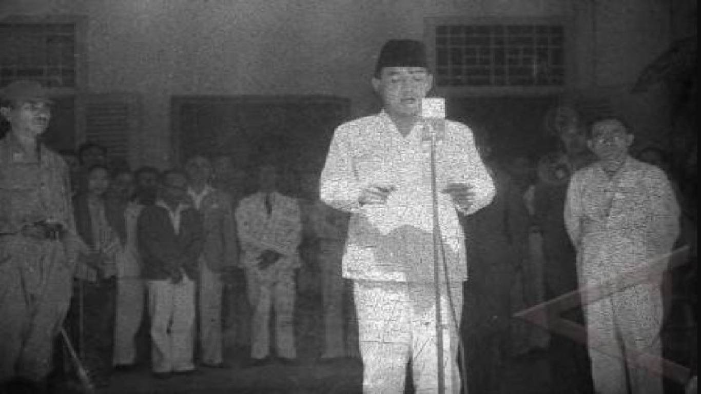 Contoh Teks Sejarah Indonesia