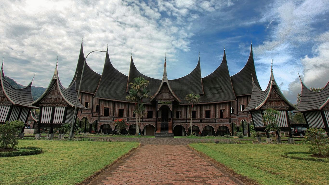 adat istiadat suku minangkabau