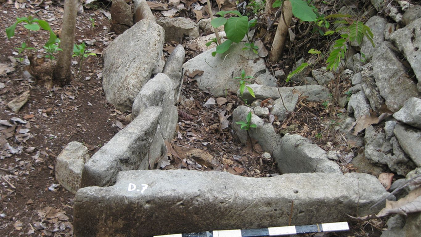 kubur batu