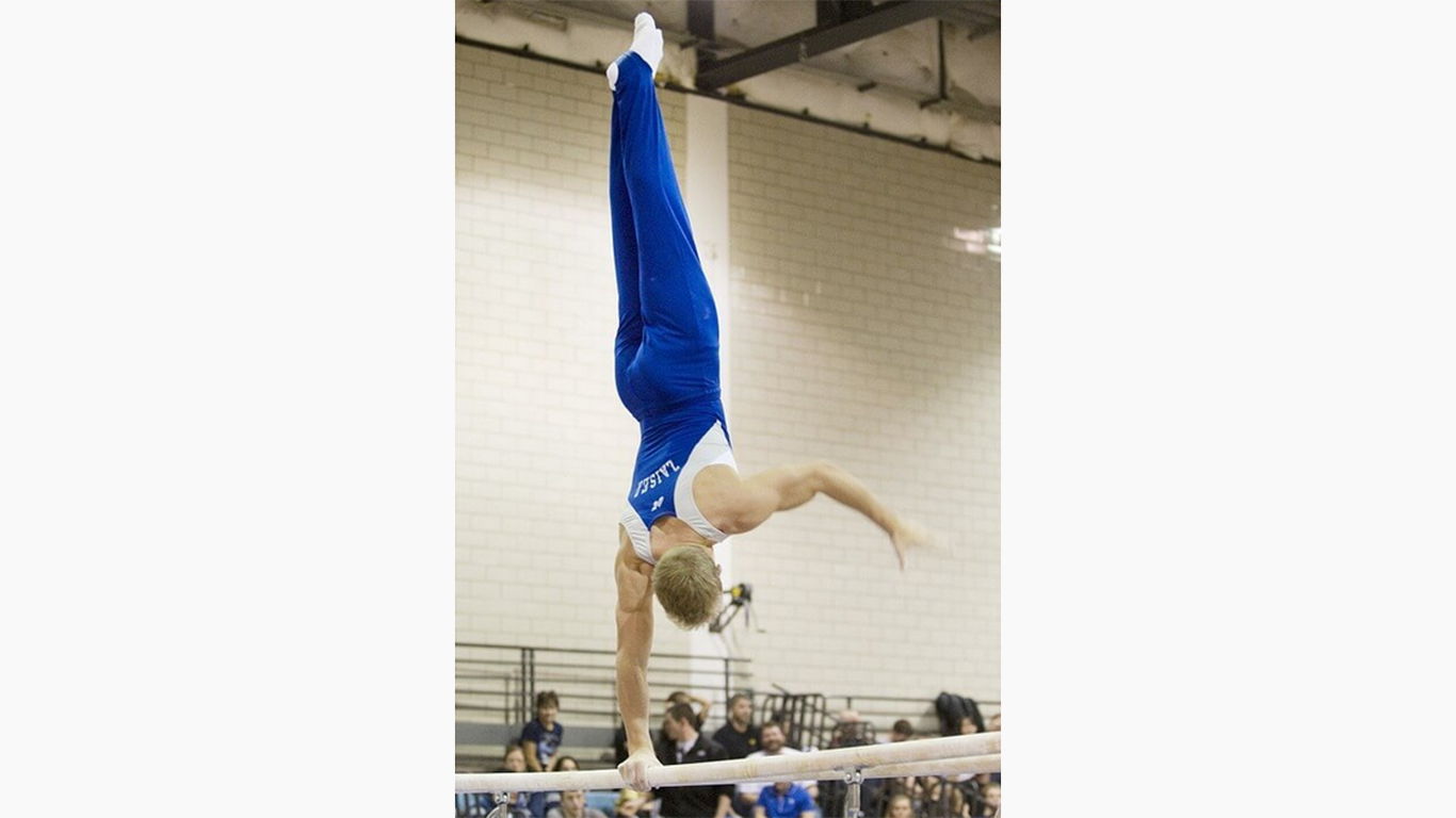 Handstand