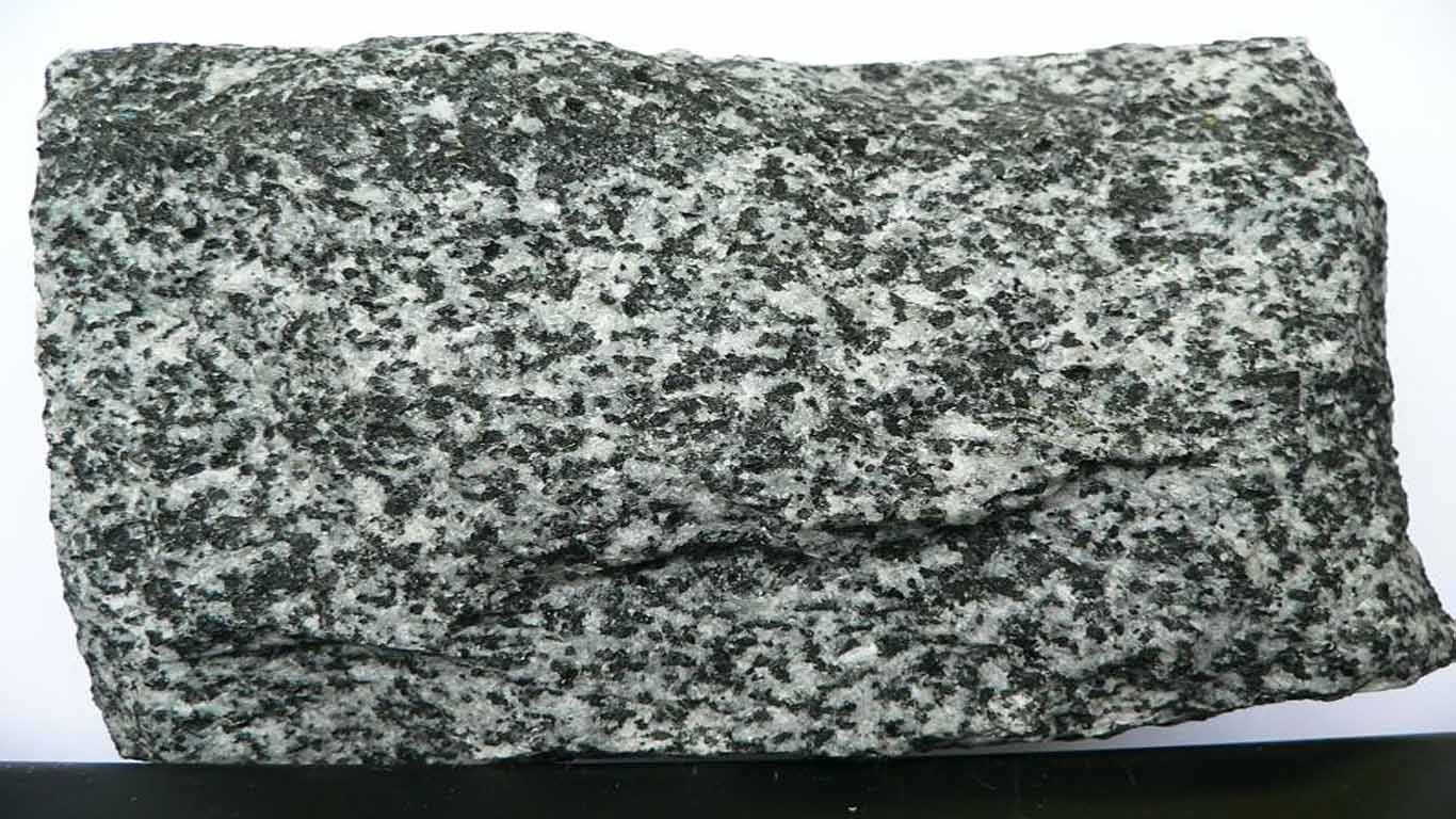 Batu Granodiorit