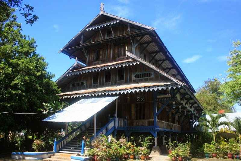 Rumah Adat Buton