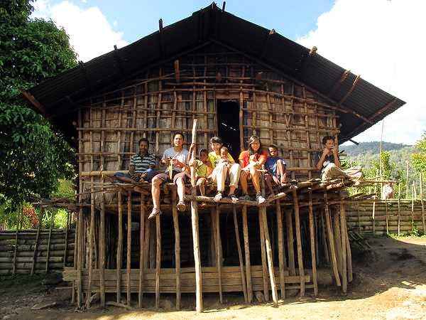 rumah adat lgkojei