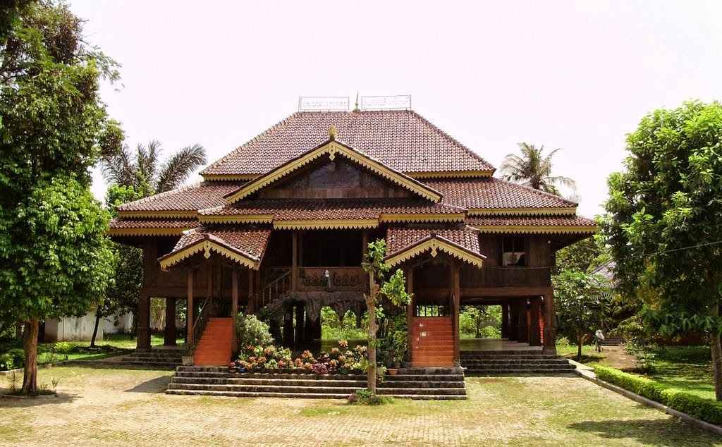 Jenis Rumah Adat Lampung