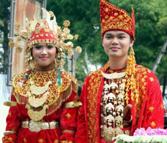 Keunikan Pakaian Adat Jambi dan Penjelasannya