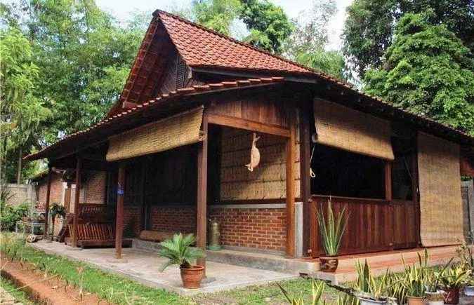 Keunikan Rumah Adat Sunda