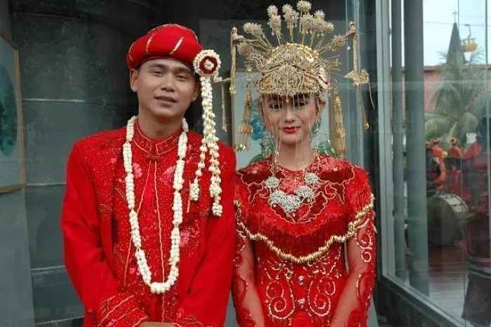 Pakaian Pengantin Wanita Betawi