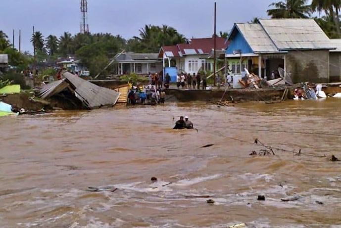 Sungai Ciliwung Tenggelamkan 2 Desa